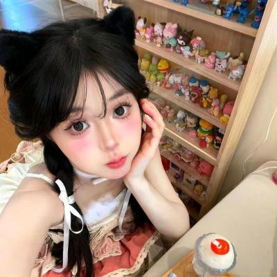 俏探女娇娃